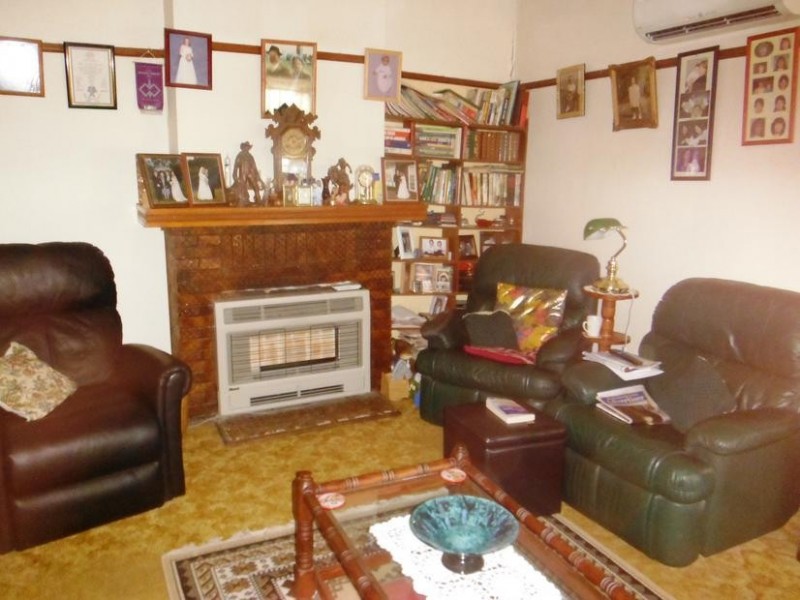 18 Holyrood Street, Maryborough VIC 3465