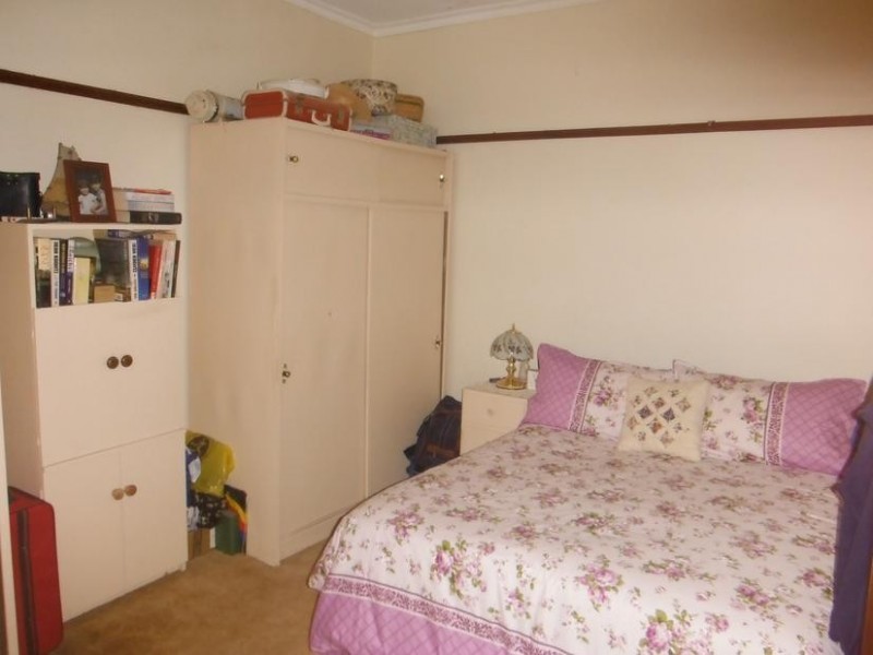 18 Holyrood Street, Maryborough VIC 3465