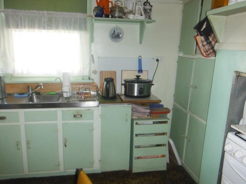 18 Holyrood Street, Maryborough VIC 3465