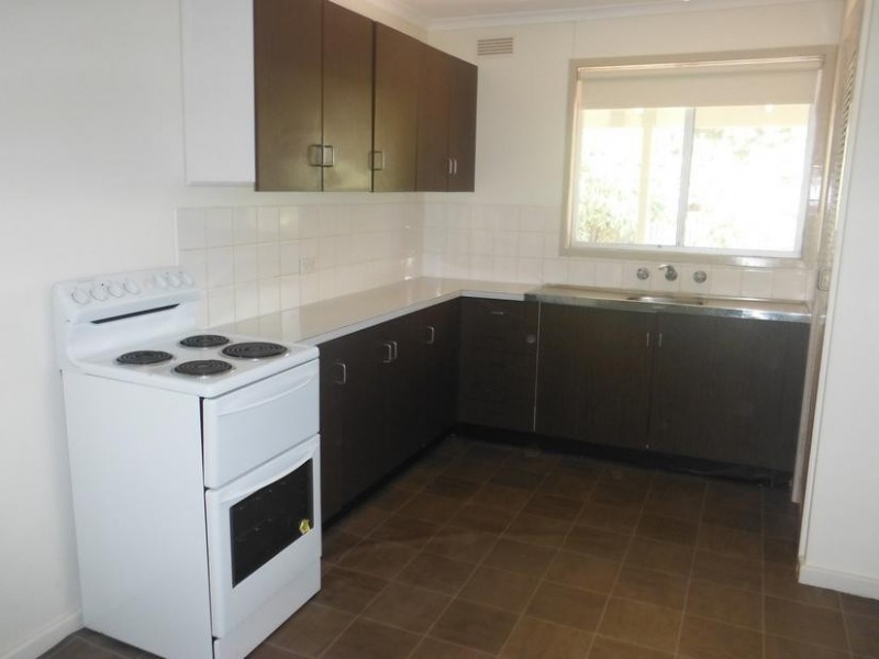 72 Astbury Street, Avoca VIC 3467