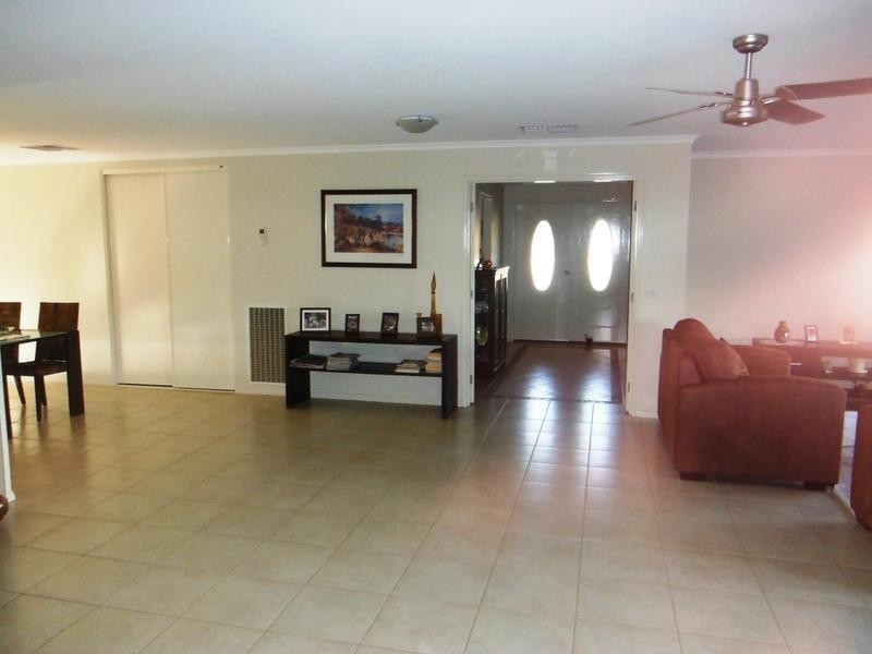 4 Chapel Street, CARISBROOK, Maryborough VIC 3465