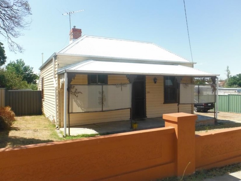 120 Gillies Street, Maryborough VIC 3465