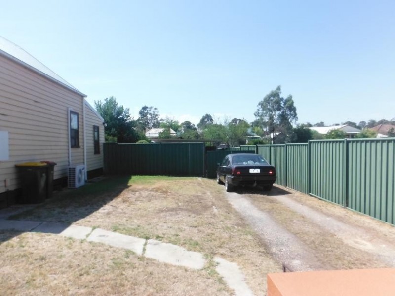 120 Gillies Street, Maryborough VIC 3465