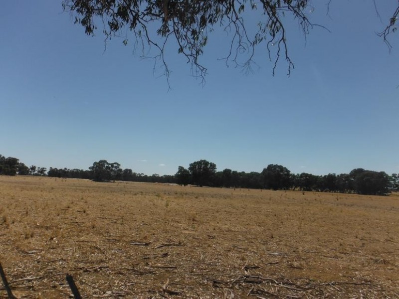 Lot Lot 2,  Corner Smalls & Alma-Bowenvale Road, Bowenvale VIC 3465