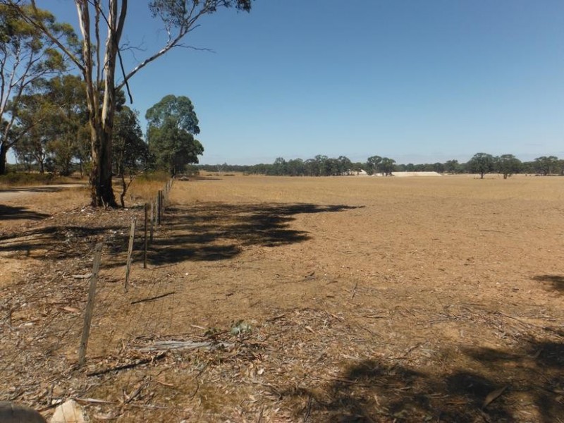 Lot Lot 2,  Corner Smalls & Alma-Bowenvale Road, Bowenvale VIC 3465