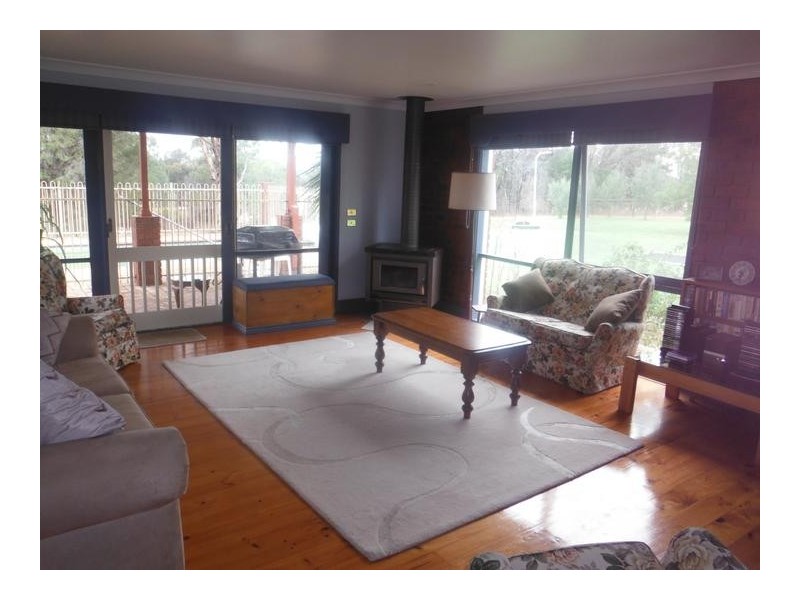 28 Albert Street MAJORCA, Maryborough VIC 3465