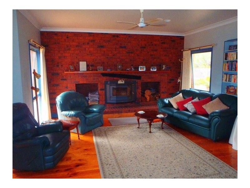 28 Albert Street MAJORCA, Maryborough VIC 3465