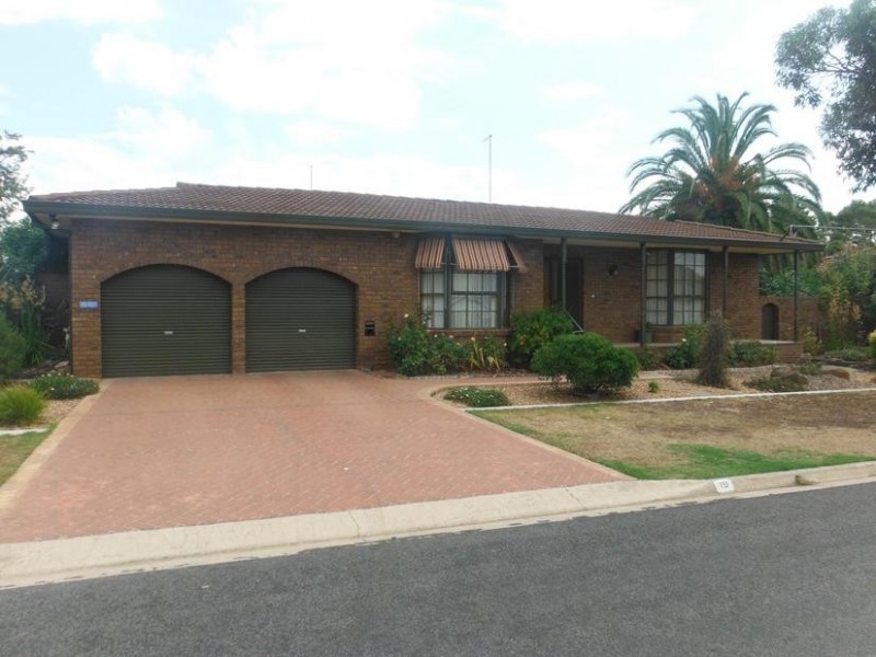 19 Peel Street, Maryborough VIC 3465