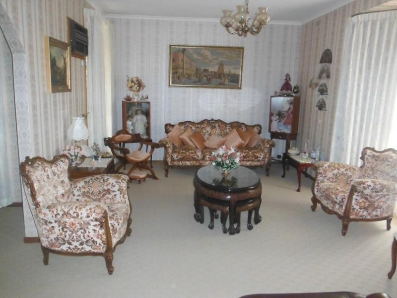 19 Peel Street, Maryborough VIC 3465