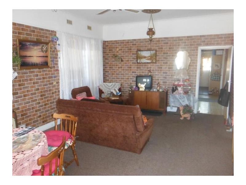 13 Laidlaw Street, Maryborough VIC 3465