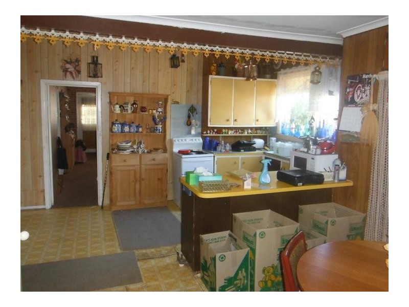 13 Laidlaw Street, Maryborough VIC 3465