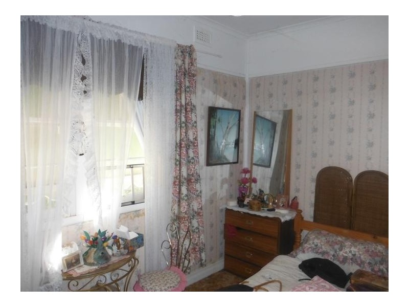 13 Laidlaw Street, Maryborough VIC 3465