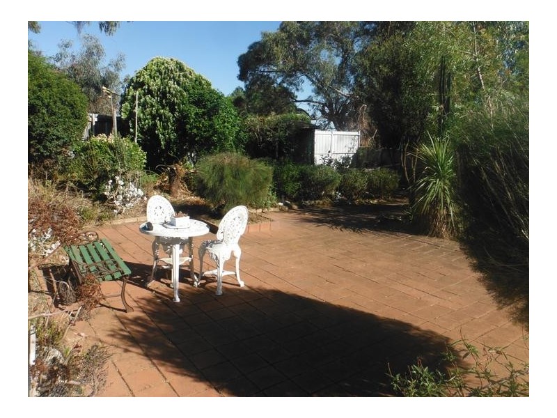 13 Laidlaw Street, Maryborough VIC 3465