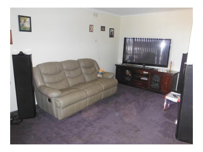 6 Annesly Street, Carisbrook VIC 3464