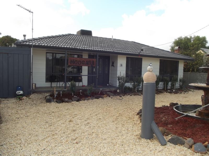 6 Annesly Street CARISBROOK, Maryborough VIC 3465