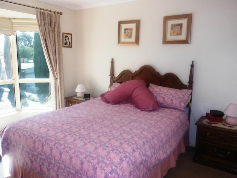 34 Homebush Road, Avoca VIC 3467