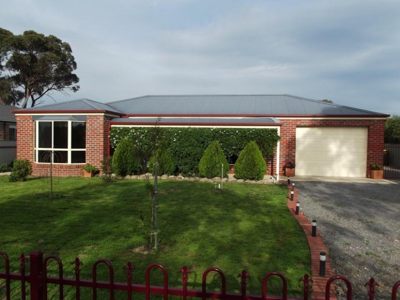 34 Homebush Road, Avoca VIC 3467