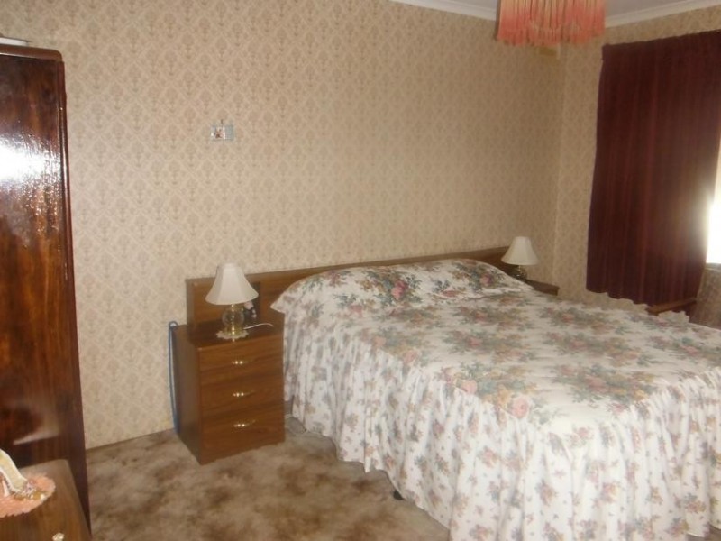 8 Dundas Road, Maryborough VIC 3465