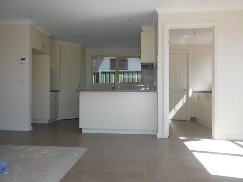 1 & 2/6 Pekin Road, Maryborough VIC 3465