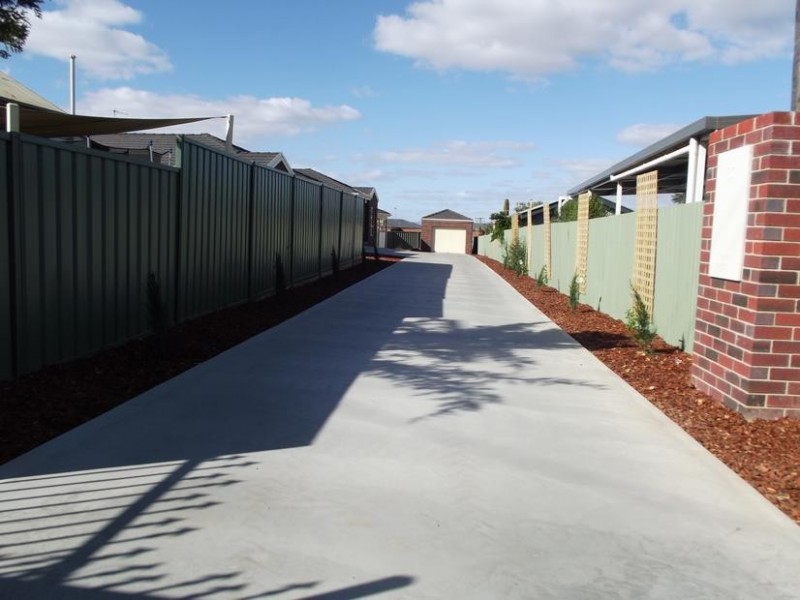 1 & 2/6 Pekin Road, Maryborough VIC 3465