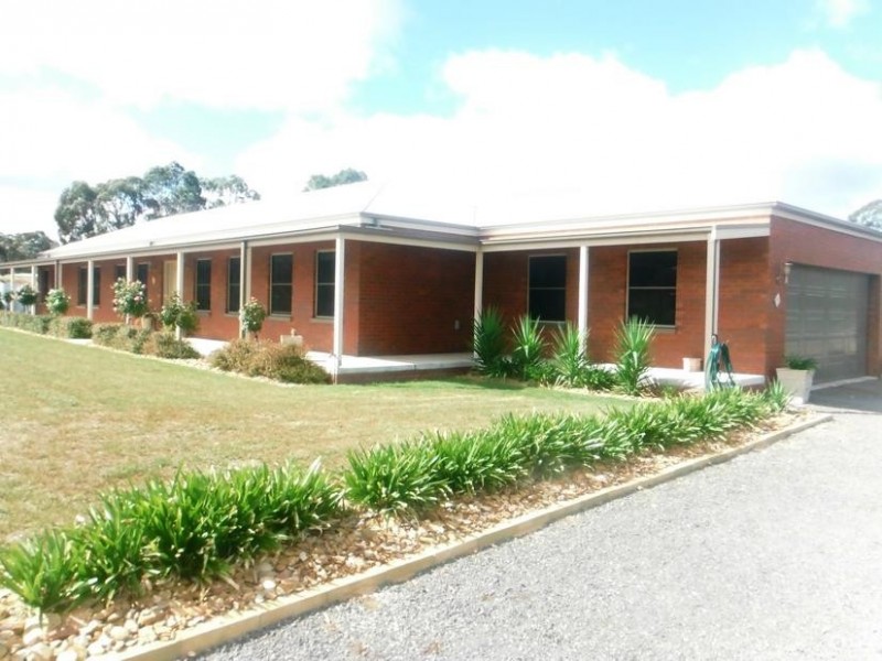 2 Massimo Court, Maryborough VIC 3465