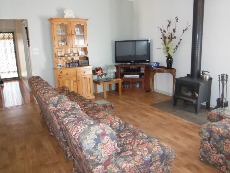 36 Powlett Street CARISBROOK, Maryborough VIC 3465