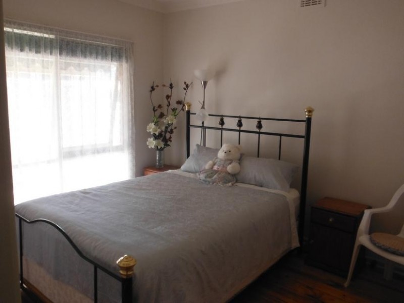 36 Powlett Street CARISBROOK, Maryborough VIC 3465