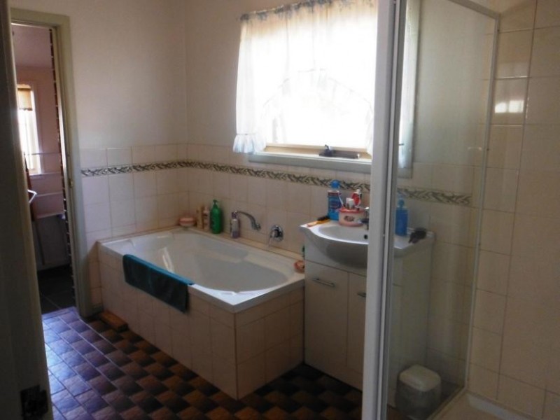 36 Powlett Street CARISBROOK, Maryborough VIC 3465