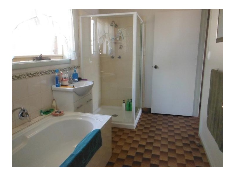 36 Powlett Street CARISBROOK, Maryborough VIC 3465