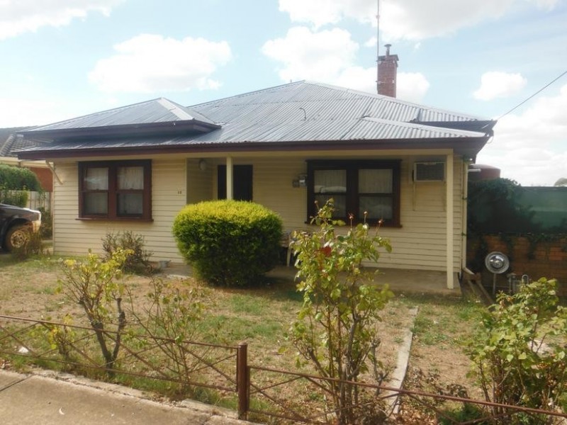 12 Kars Street, Maryborough VIC 3465