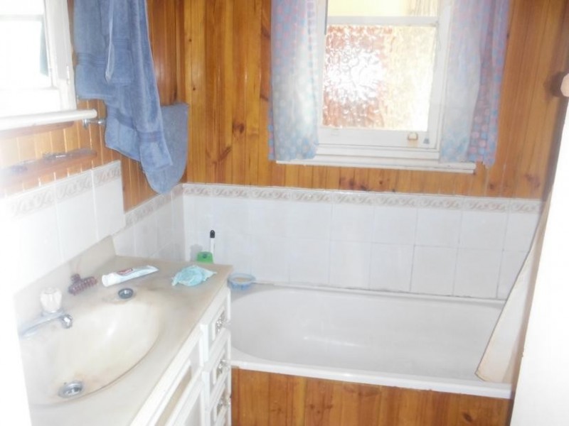 12 Kars Street, Maryborough VIC 3465