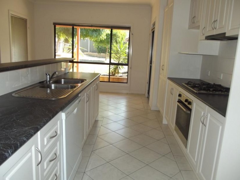 7 Bristol Court, Maryborough VIC 3465