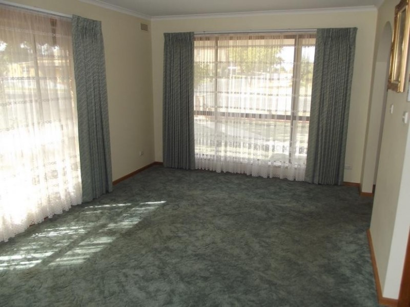 1/103 Inkerman Street, Maryborough VIC 3465