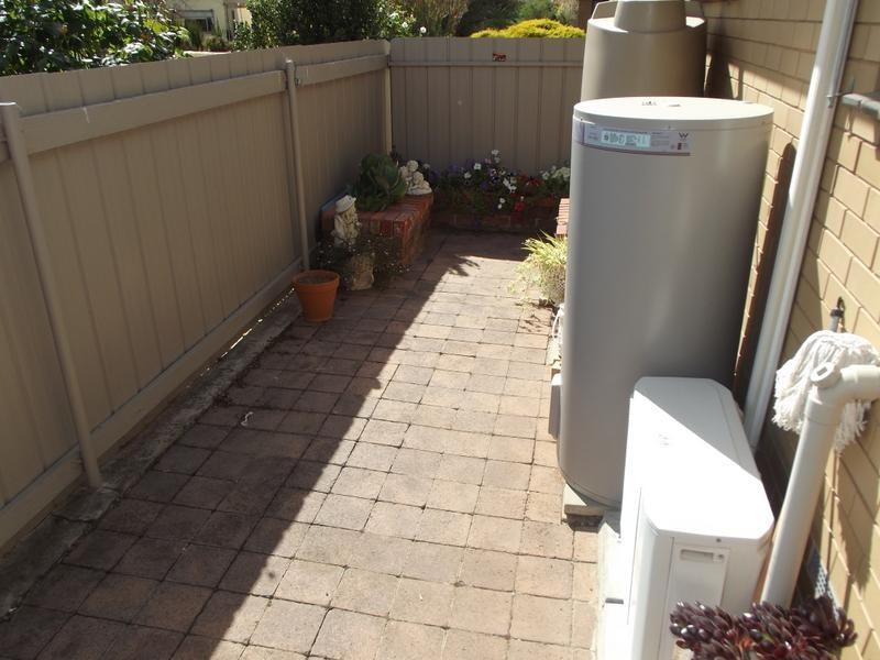 1/103 Inkerman Street, Maryborough VIC 3465