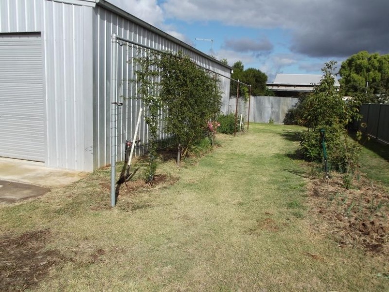 1 Birch Street, Carisbrook VIC 3464