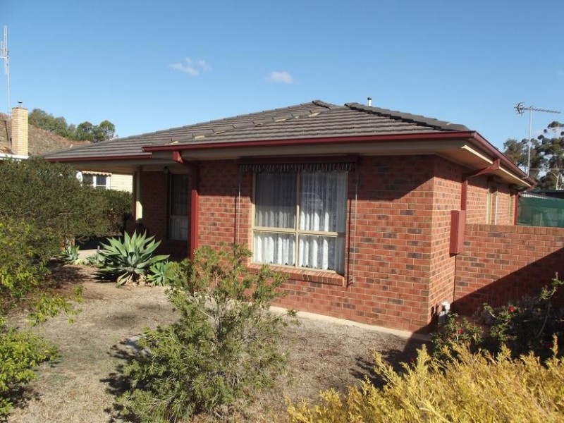 8 Hubble Street, Maryborough VIC 3465