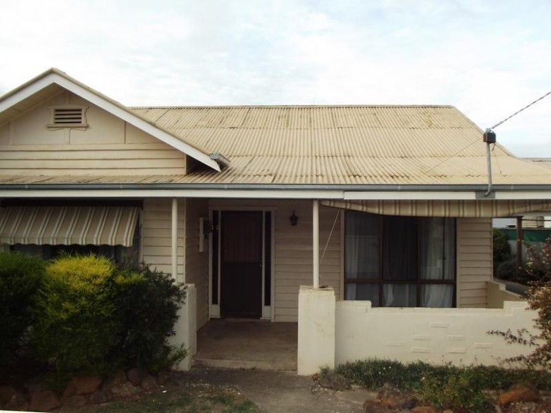 16 Laidman Street, Maryborough VIC 3465