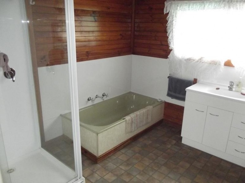 16 Laidman Street, Maryborough VIC 3465