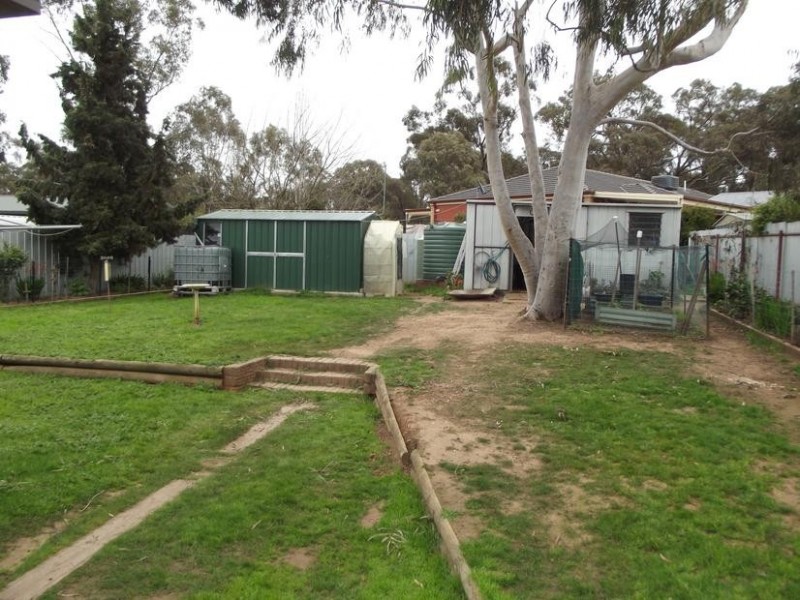 14 Ironbark Drive, Maryborough VIC 3465