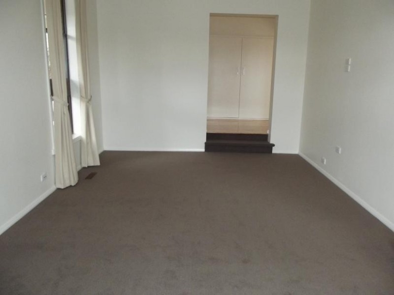 18 Bryant Street, Maryborough VIC 3465