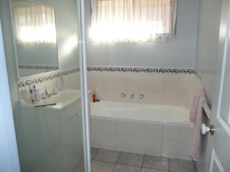 20 Holyrood Street, Maryborough VIC 3465