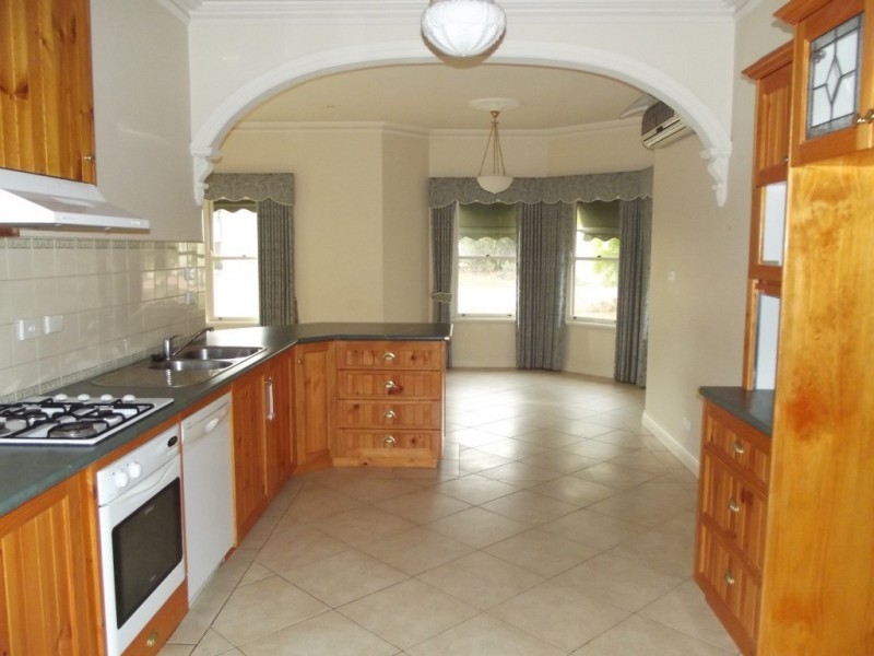 7 Lowenstein Street, Maryborough VIC 3465