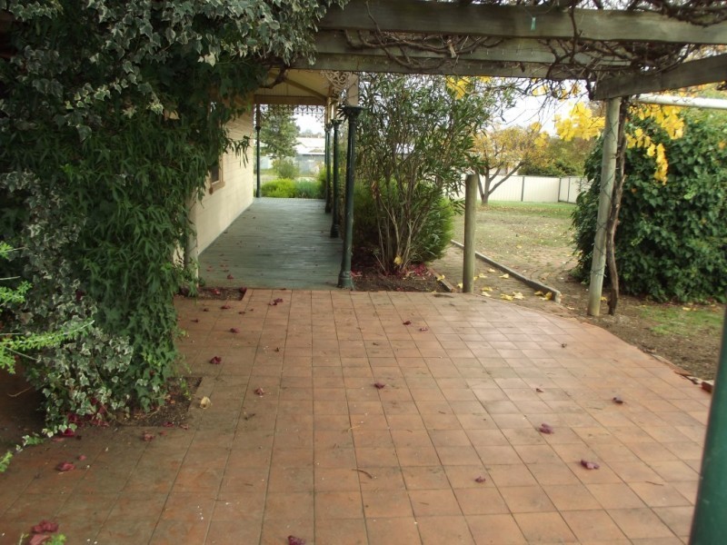 7 Lowenstein Street, Maryborough VIC 3465