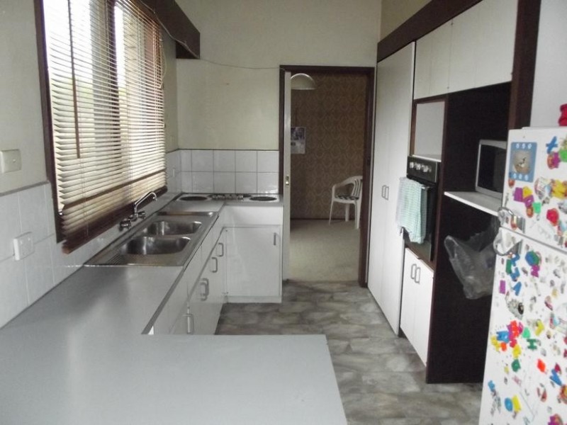 121 Brassey Street, Maryborough VIC 3465