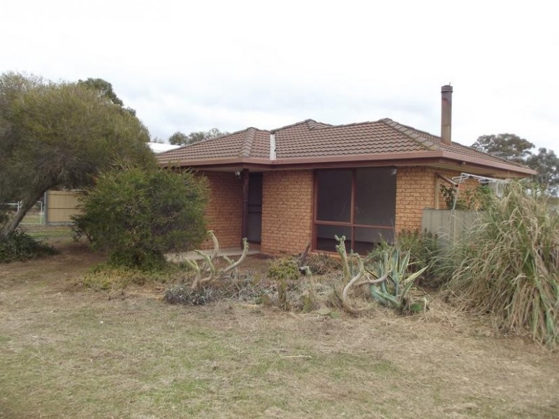 42 Harkin Court ALMA, Maryborough VIC 3465