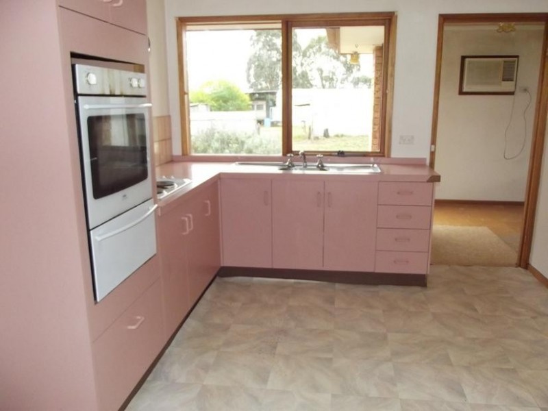 42 Harkin Court ALMA, Maryborough VIC 3465