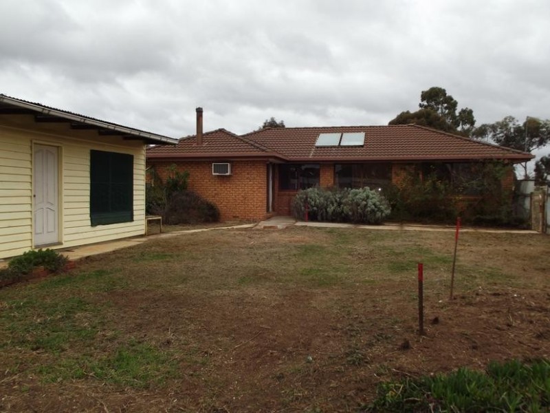 42 Harkin Court ALMA, Maryborough VIC 3465