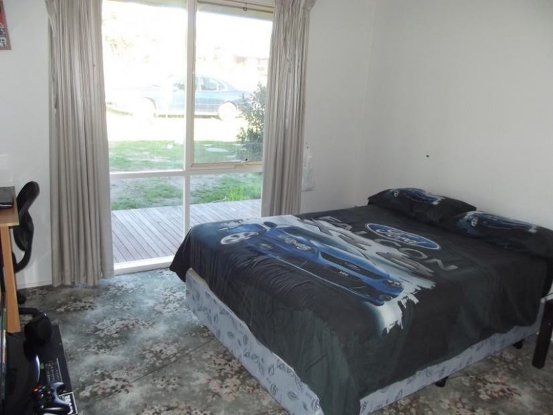 15 Carrick Street, Maryborough VIC 3465