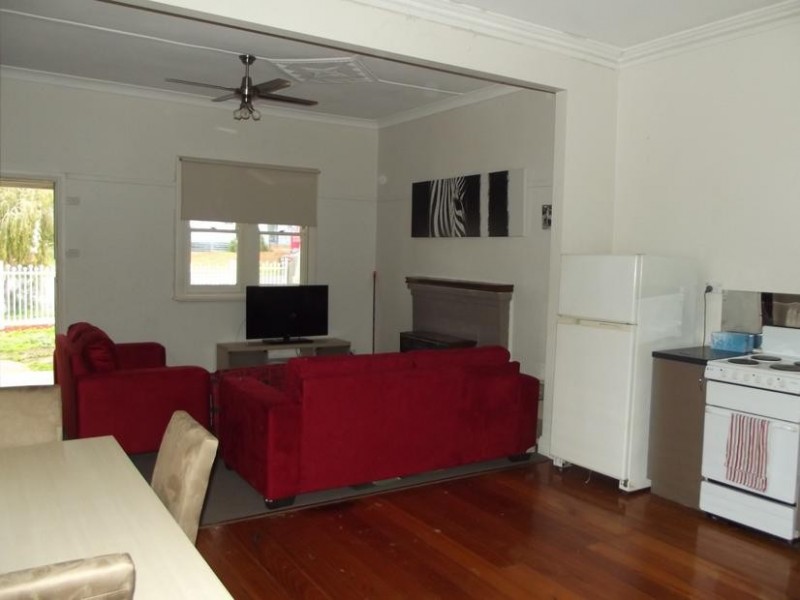 6 Pekin Road, Maryborough VIC 3465