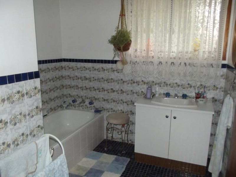 102 Brassey Street, Maryborough VIC 3465